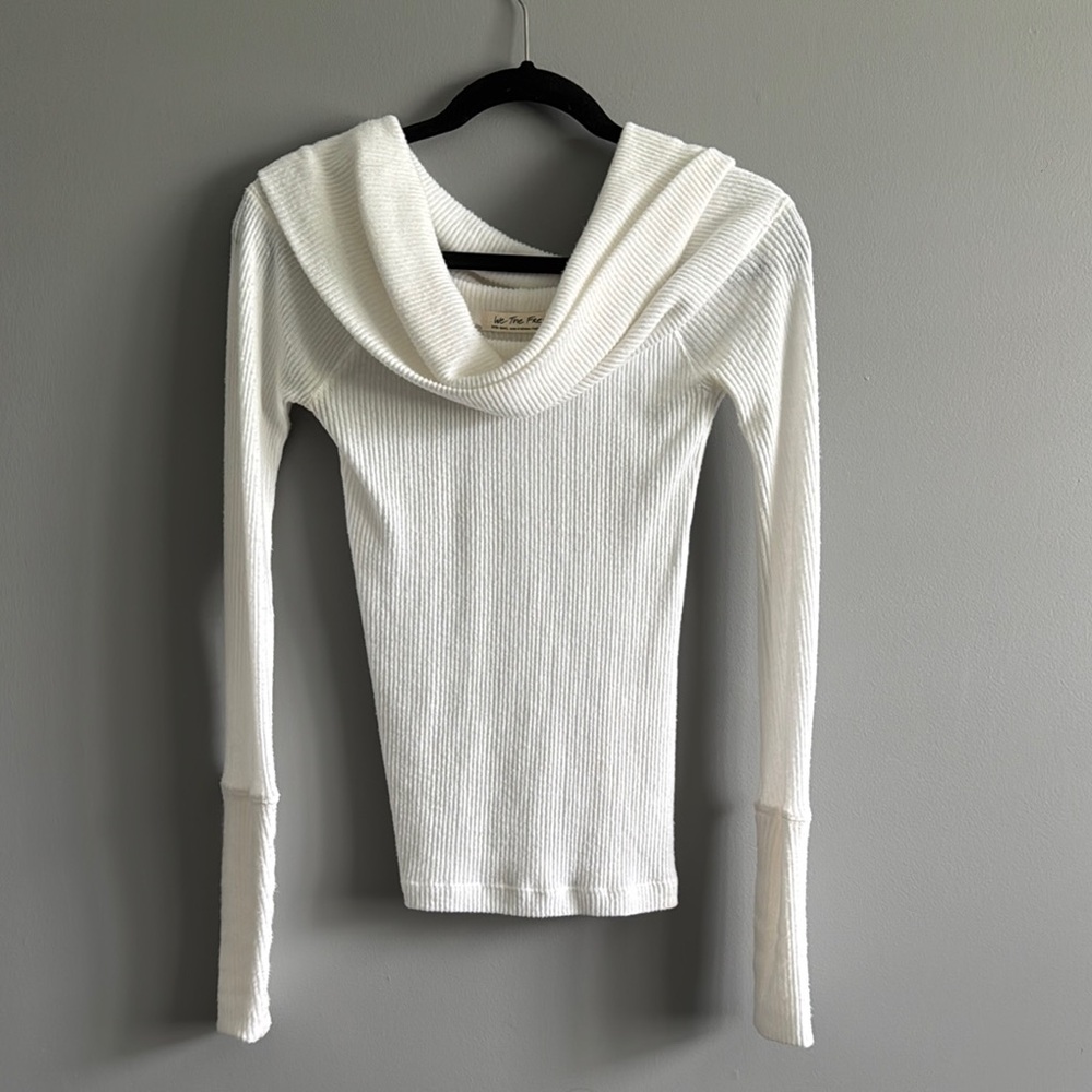 Elegant Free People White Women's Sweater